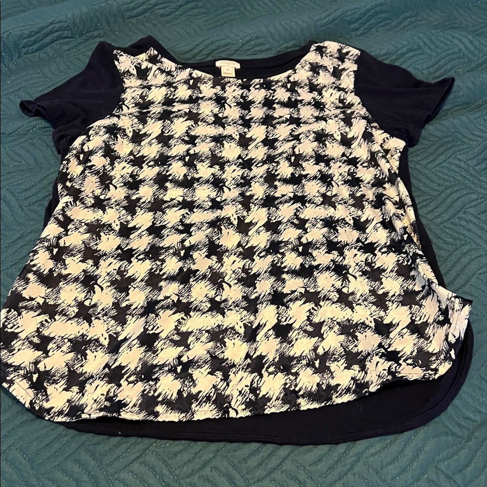 J. Crew Navy and White Patterned Top Size Medium